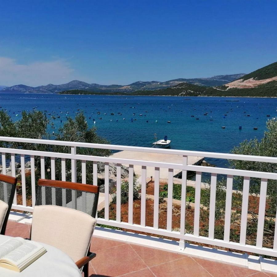Holiday Home Blue Dream Putniković Buitenkant foto